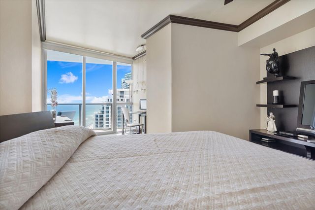 3101 S Ocean Drive 2707, Hollywood, FL 33019