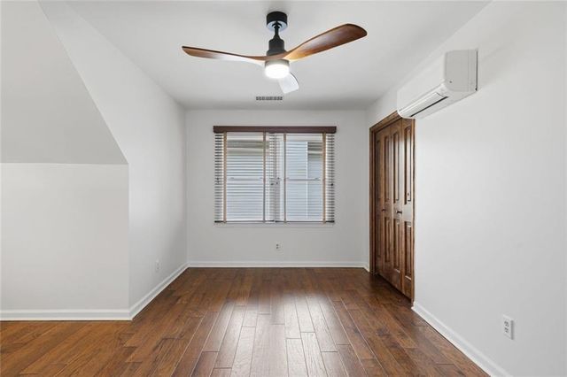 4271 Edgewater Drive NW, Kennesaw, GA 30144