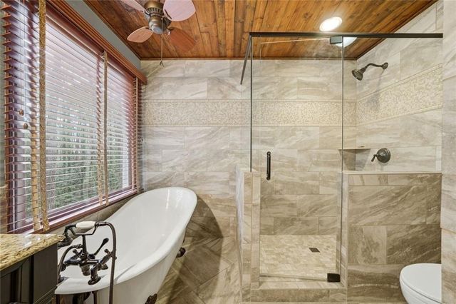 4271 Edgewater Drive NW, Kennesaw, GA 30144