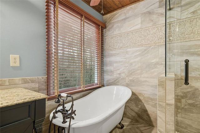 4271 Edgewater Drive NW, Kennesaw, GA 30144