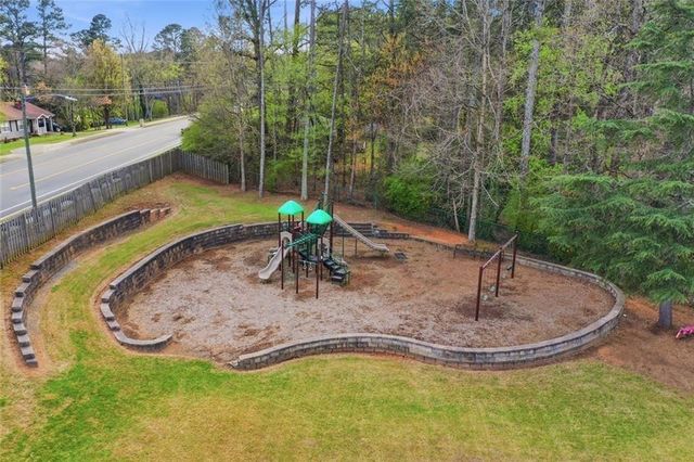 4271 Edgewater Drive NW, Kennesaw, GA 30144