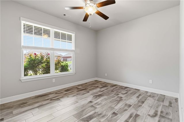931 Skyline Loop, Centerton, AR 72719
