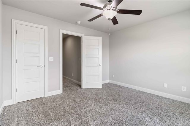 931 Skyline Loop, Centerton, AR 72719