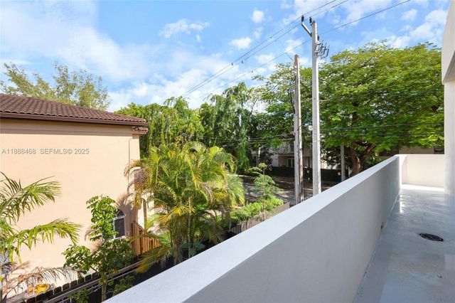 3601 SW 23rd Ter 1, Miami, FL 33145