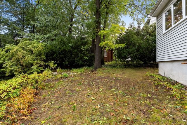 57 Grandview Rd, Arlington, MA 02476