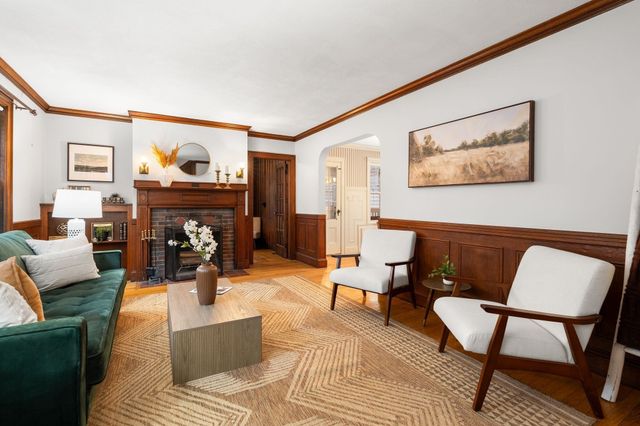 57 Grandview Rd, Arlington, MA 02476