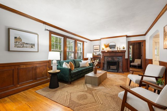 57 Grandview Rd, Arlington, MA 02476