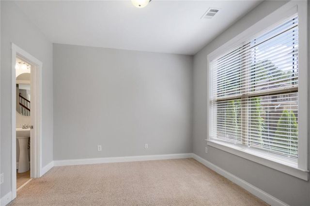 2056 Hatteras Way NW, Atlanta, GA 30318