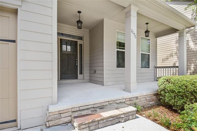 2056 Hatteras Way NW, Atlanta, GA 30318