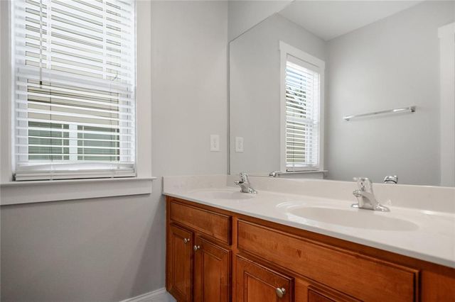 2056 Hatteras Way NW, Atlanta, GA 30318