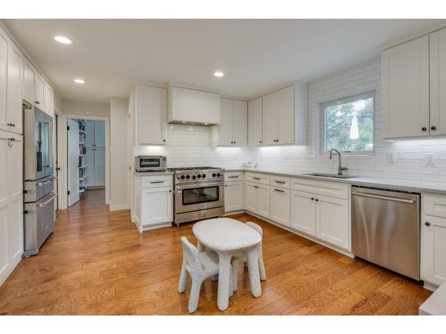 8700 Mountainwood CIR, Austin, TX 78759