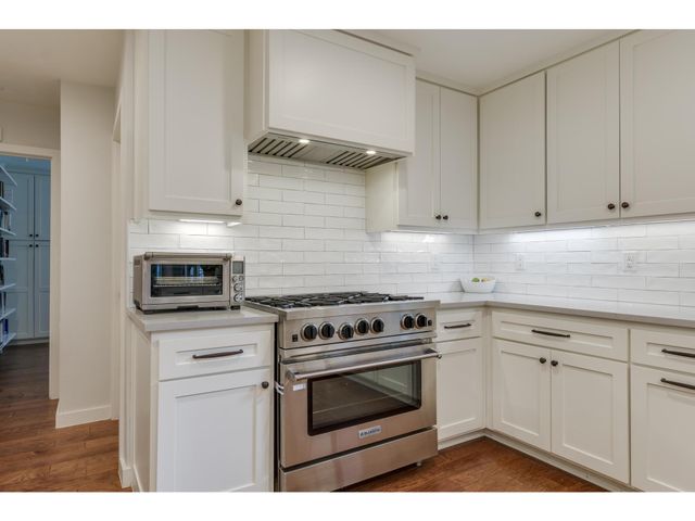 8700 Mountainwood CIR, Austin, TX 78759