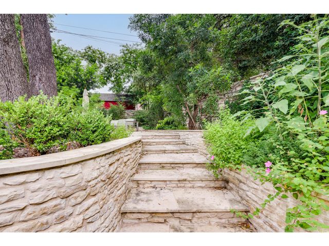 8700 Mountainwood CIR, Austin, TX 78759