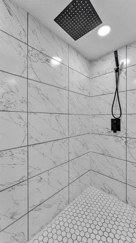 1204 N NANCY TERRACE, Plant City, FL 33563