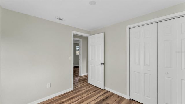 1204 N NANCY TERRACE, Plant City, FL 33563