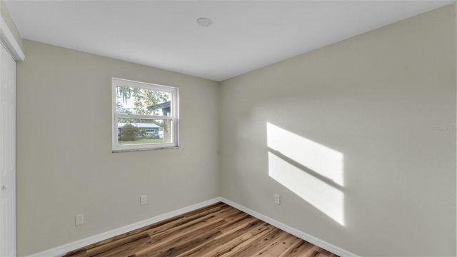 1204 N NANCY TERRACE, Plant City, FL 33563