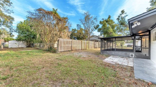 1204 N NANCY TERRACE, Plant City, FL 33563