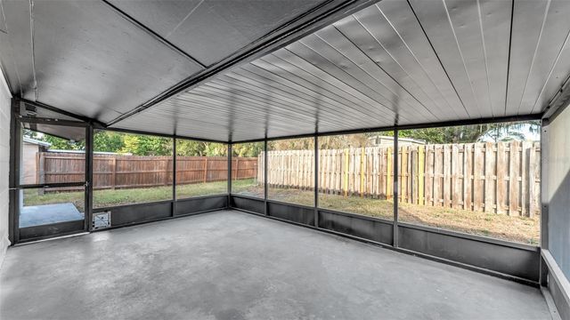 1204 N NANCY TERRACE, Plant City, FL 33563