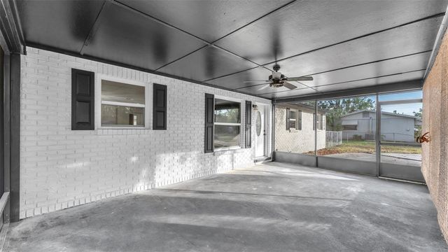 1204 N NANCY TERRACE, Plant City, FL 33563
