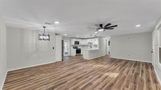 1204 N NANCY TERRACE, Plant City, FL 33563