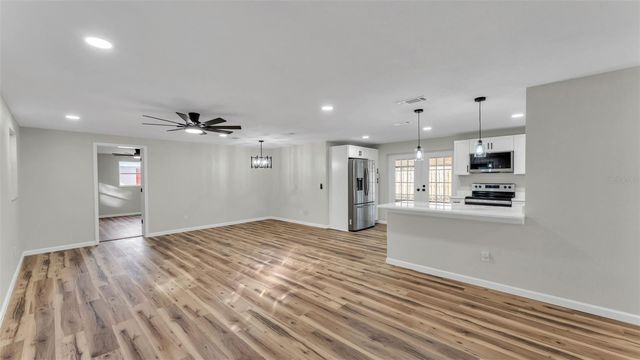 1204 N NANCY TERRACE, Plant City, FL 33563