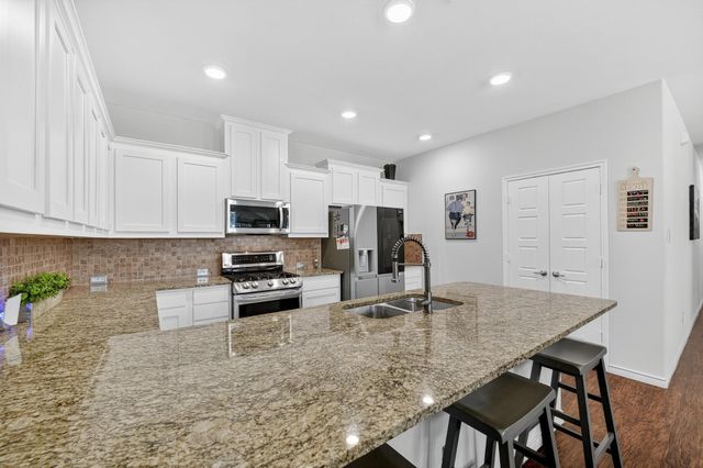 2209 Barx Drive, Little Elm, TX 75068