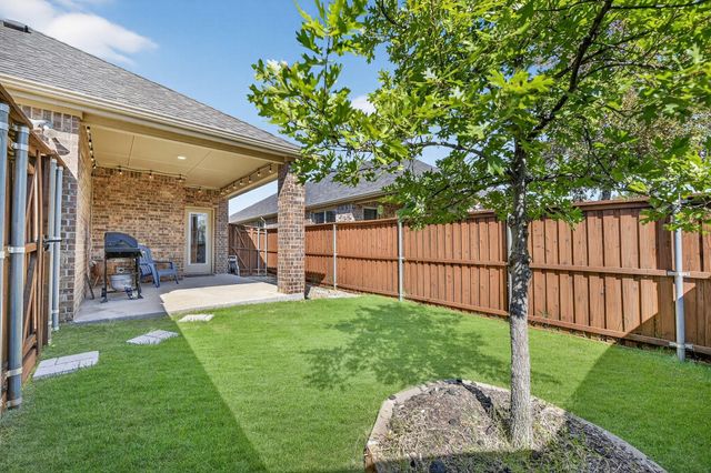 2209 Barx Drive, Little Elm, TX 75068