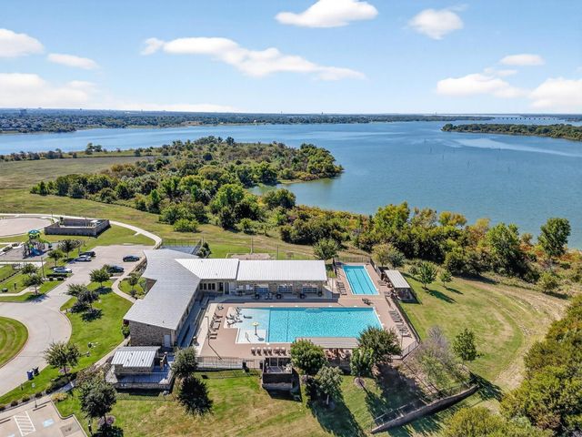 2209 Barx Drive, Little Elm, TX 75068