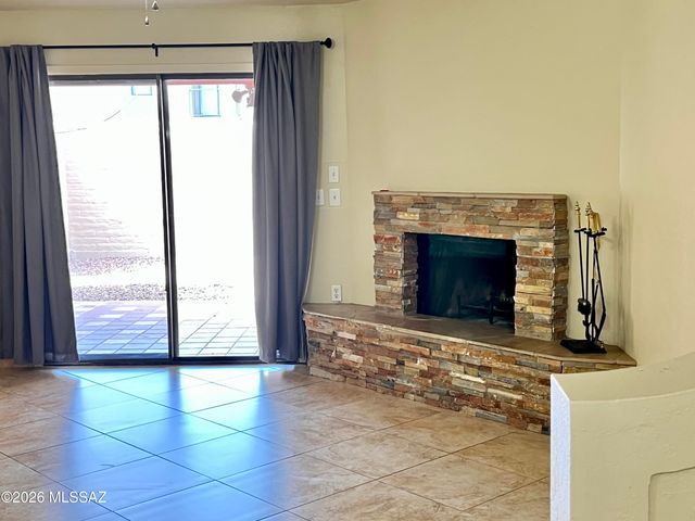 2256 E Camino Cancion, Tucson, AZ 85718