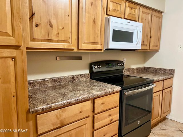 2256 E Camino Cancion, Tucson, AZ 85718