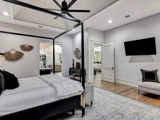 400 Hillcrest Drive, Richmond, TX 77469