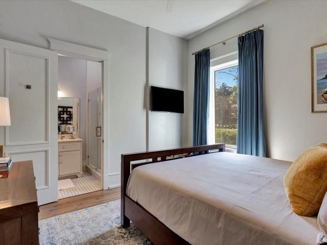 400 Hillcrest Drive, Richmond, TX 77469