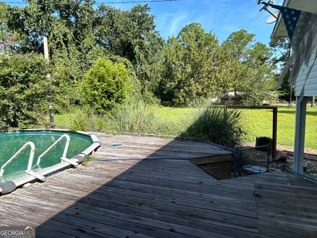 349 Woolard Road, Folkston, GA 31537