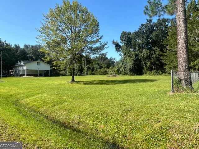 349 Woolard Road, Folkston, GA 31537