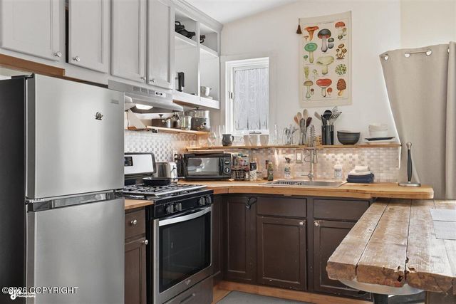 4128 Wright Street, Anchorage, AK 99508