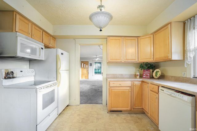 239 E jefferson Boulevard, Mishawaka, IN 46545