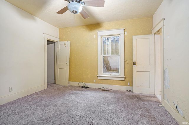 239 E jefferson Boulevard, Mishawaka, IN 46545