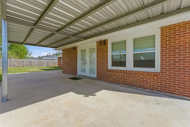 620 Glover Street, Lake Charles, LA 70605