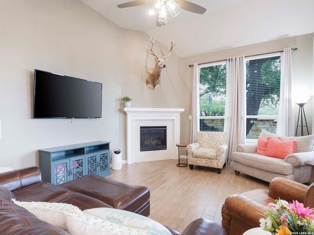 107 COLETO CRK, Boerne, TX 78006