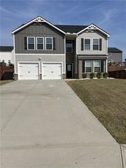 627 Overlook Road, Covington, GA 30014