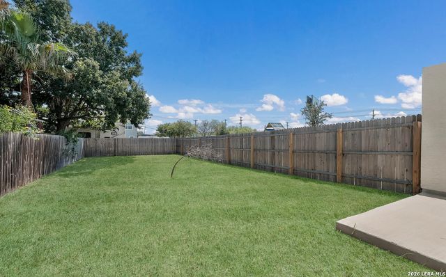 9018 Wellwood, San Antonio, TX 78250