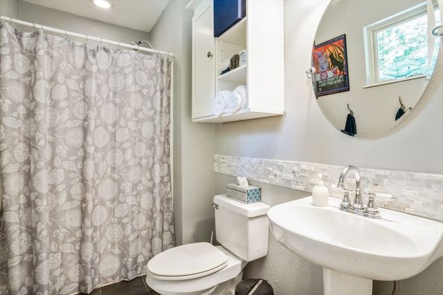 615 County Road 1785, Yantis, TX 75497