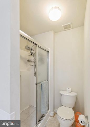 7821-A OUTING AVE, Pasadena, MD 21122