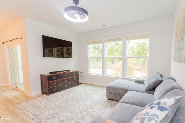 1048 Arbor Edge Lane, Durham, NC 27703