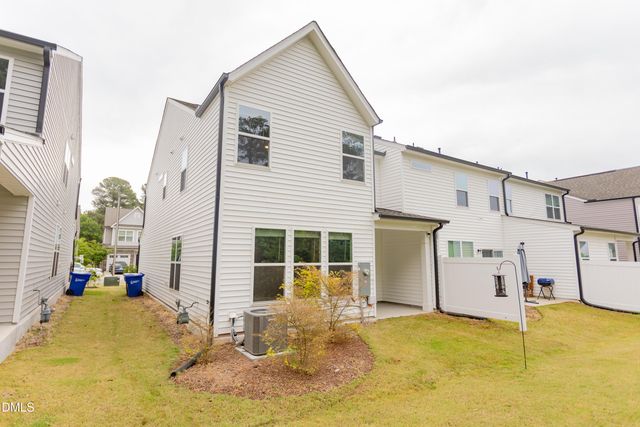 1048 Arbor Edge Lane, Durham, NC 27703