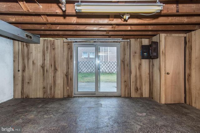 3216 BIRCH RD, Philadelphia, PA 19154