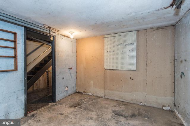 3216 BIRCH RD, Philadelphia, PA 19154