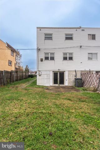 3216 BIRCH RD, Philadelphia, PA 19154