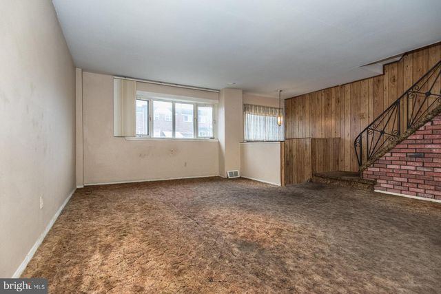 3216 BIRCH RD, Philadelphia, PA 19154