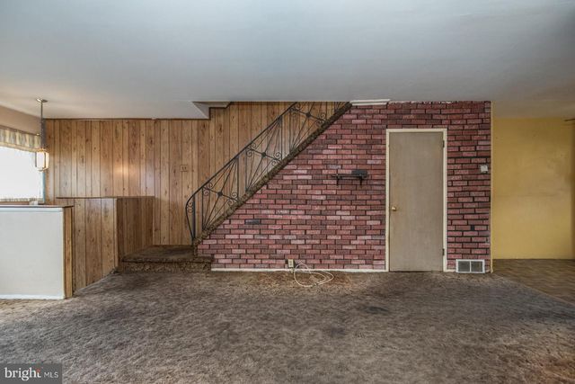 3216 BIRCH RD, Philadelphia, PA 19154